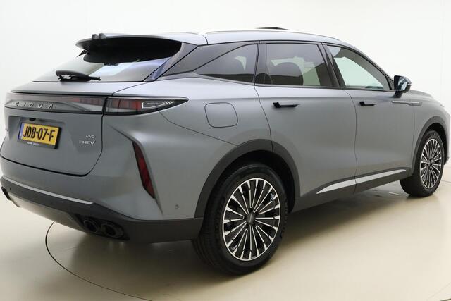 Omoda 9 Premium Hybride 537 PK Automaat | NIEUW MODEL | DEMO | Mat lak | Schuif/kanteldak | Lederen bekleding | Massagestoelen | Keyless | Stoel & Stuurverwarming | 7 jaar garantie