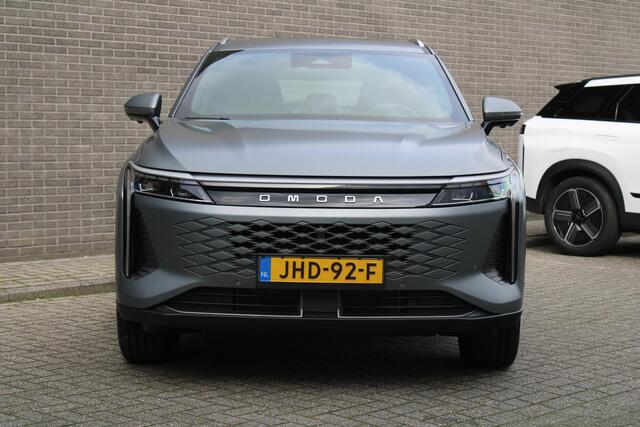 Omoda 9 1.5T-GDi SHS-P Premium Matte Grey, 20"LM velgen, Schuif/kanteldak, 360 Camera, 1.500 kg trekgewicht