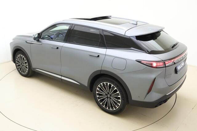 Omoda 9 1.5T-GDi SHS-P Premium | RIJKLAAR INCLUSIEF ¤4.000,- INRUILPREMIE! | Meerdere kleuren beschikbaar! | Camera's rondom | 537 PK | AWD | Matte grey | Massagestoelen | Stoelverwarming/ventilatie | 1500 KG trekgewicht