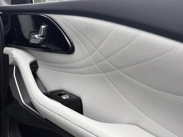 Omoda 9 SHS Premium Plug-In Hybride Automaat met 1100 km Range, ,Lichtgrijs lederen bekleding, Elektrsiche stoelverstelling voor en achter Uit voorraad leverbaar!