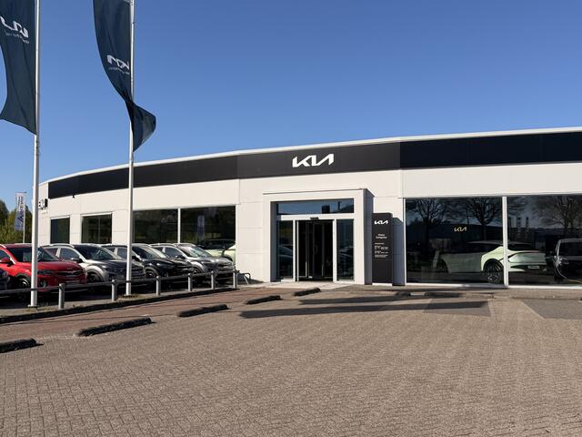 Omoda 9 SHS 1.5T-GDi SHS-P Premium 5p - Registratie voordeel! - PHEV Premium - Panoramadak - 140km actieradius plug in hybride - Parkeerhulp voor en achter - 7 jaar fabrieksgarantie