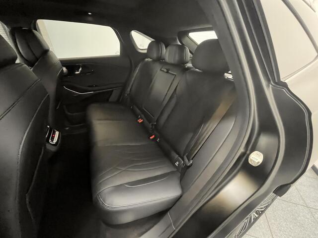 Omoda 9 SHS 1.5T-GDi SHS-P Premium 5p MAT ZWART Leder, massage, adaptive cruise
