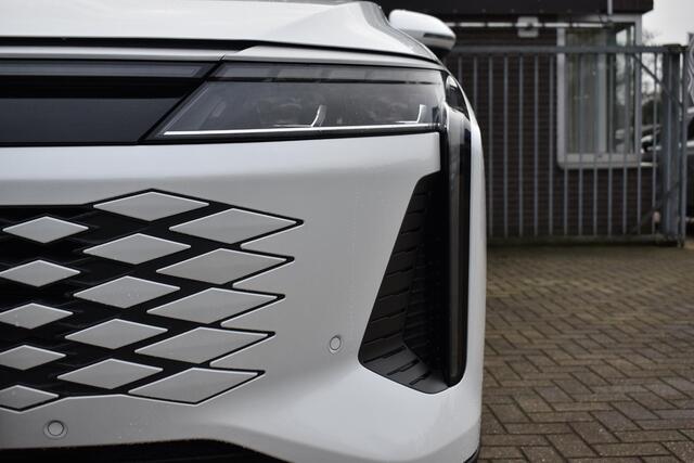 Omoda 9 SHS-P Premium STOELMASSAGE | 360 CAMERA | LEDER | PANORAMADAK | STOEL/STUURVERWARMING | STOELVENTILATIE | APPLE CARPLAY/ANDROID AUTO
