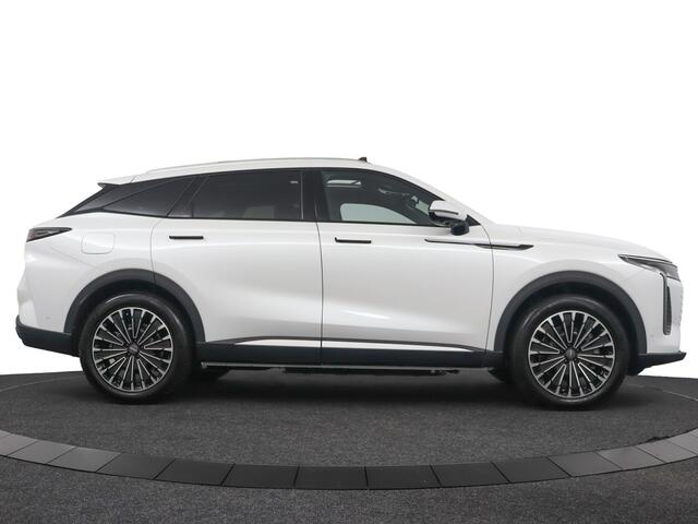 Omoda 9 SHS-P 1.5T-GDi SHS-P Premium - Inruilpremie ¤ 4.000,- - Inruilpremie ¤ 4.000,- - PHEV Premium - Panoramadak - 140km actieradius plug in hybride - Parkeerhulp voor en achter - - 7 jaar fabrieksgarantie