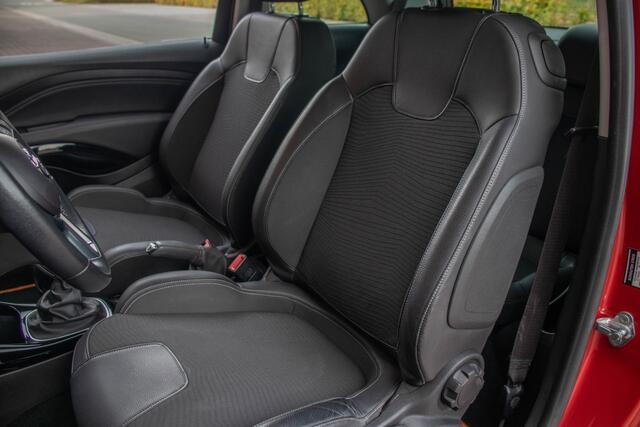 Opel ADAM 1.2 Jam, Carplay, Half leder, PDC, Navigatie, Bluetooth, Airco, Cruise control.