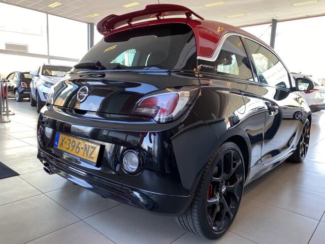 Opel ADAM 1.4 Turbo Rocks S,150Pk,Apple/CarplayClimate&Cruisecontrol,Leder,Spraakbediening,Elektrischpakket,Two Tone Lak,18 Inch Lmv