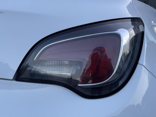 Opel ADAM 1.4 Jam - Apple Carplay/Android Auto - Climate Control - Lichtmetalen velgen
