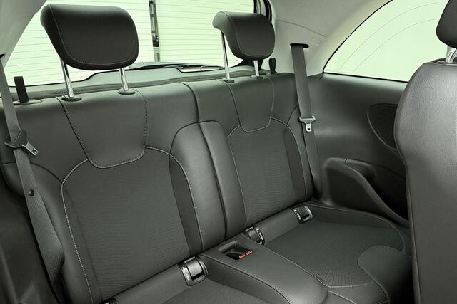 Opel ADAM 1.0 Turbo Rocks BlitZ | Open dak | Navigatie | Climate control | Stoel & Stuurverwarming | Cruise control | Lichtmetalen velgen | Parkeersensoren achter