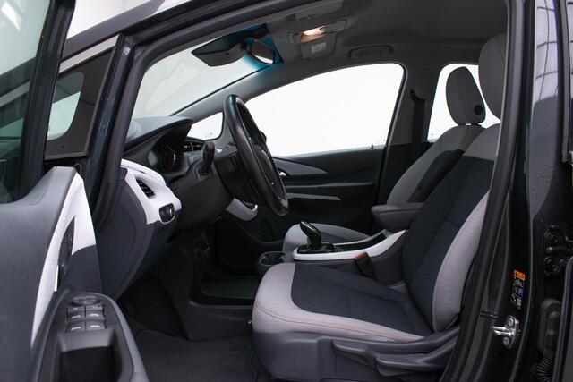Opel AMPERA Ampera-e Business vrd 60 kWh | Stuurverwarming| Parkeersensoren