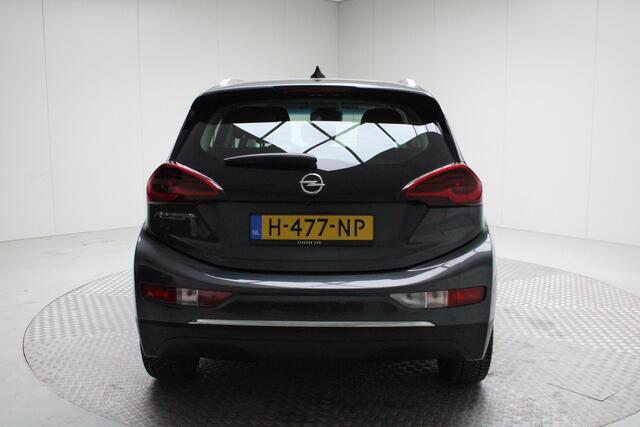 Opel AMPERA Ampera-e Business executive 60 kWh | Accu Pack vervangen | Cruise | Climate | PDC V/A + camera achter | Carplay/AA | Stuurverwarming | Stoelverwarming