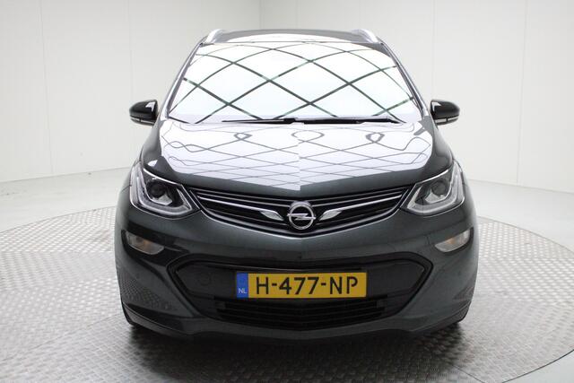 Opel AMPERA Ampera-e Business executive 60 kWh | Accu Pack vervangen | Cruise | Climate | PDC V/A + camera achter | Carplay/AA | Stuurverwarming | Stoelverwarming