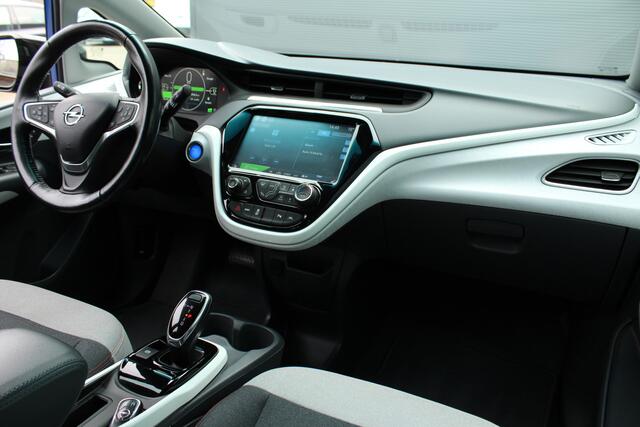 Opel AMPERA Ampera-e Business executive 60 kWh | Cruise control | Stoelverwarming | Carplay | Keyless