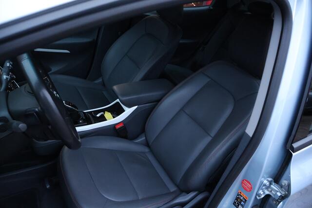 Opel AMPERA Ampera-e Business Executive 60 kWh | nieuw accupakket | Camera | Leder | Origineel NL |