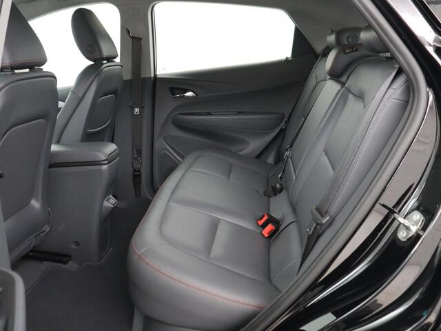 Opel AMPERA Ampera-e Innovation 60 kWh | Leder | Stoelverwarming | Camera | Park Assist | Stuurverwarming | Bi-Xenon | Keyless | Carplay | Navigatie | Cruise control