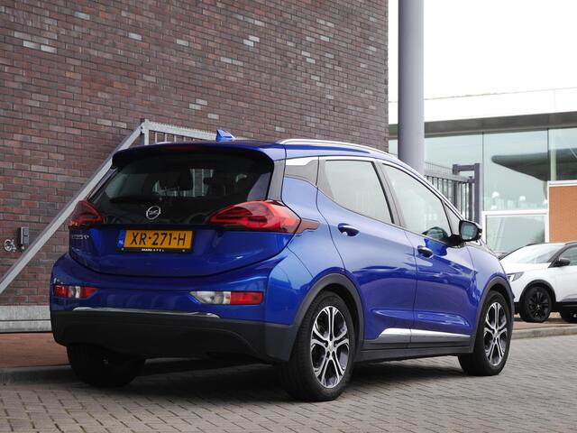 Opel AMPERA Ampera-e Business executive 60 kWh | Stoel en stuurverwarming | Achteruitrijcamera | Xenon verlichting | Cruise control | Keyless entry en start