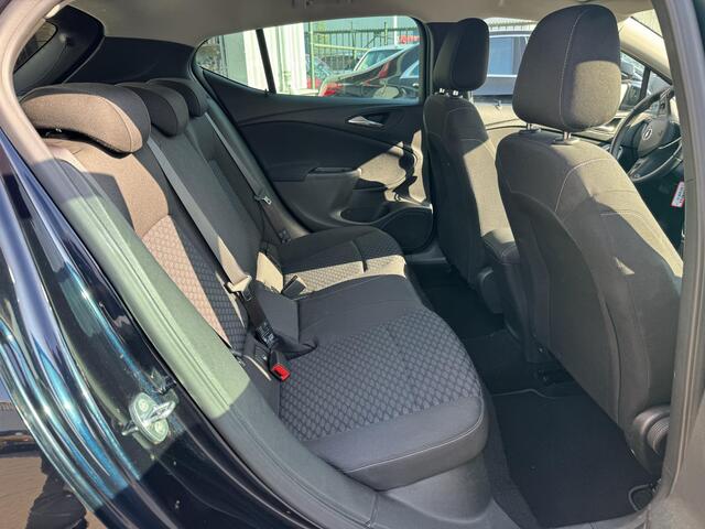 Opel ASTRA 1.0 Turbo Online Edition
