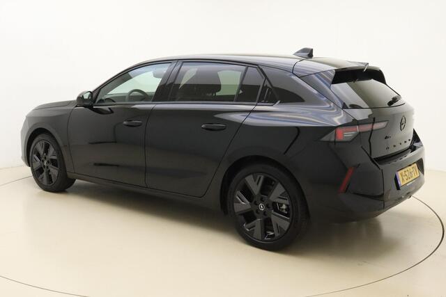 Opel ASTRA Electric 54 kWh GS Navigatie | Stoelverwarming | Camera | Mirrorscreen | AGR Stoel | Black Pack | Adaptive Cruise Control