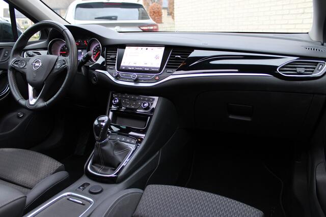 Opel ASTRA Sports Tourer 1.6 Turbo Business Executive | 200PK | BLIS | Camera | Keyless