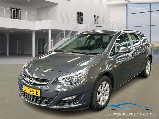 Opel ASTRA Sports Tourer 1.4 Turbo Blitz, navi, airco, cruise, PDC, trekhaak, NL-auto