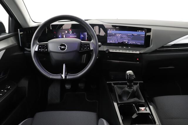 Opel ASTRA 1.2 110 PK Edition Carplay Climate Digi. Dash.