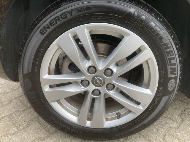 Opel ASTRA 1.6 CDTI Business+