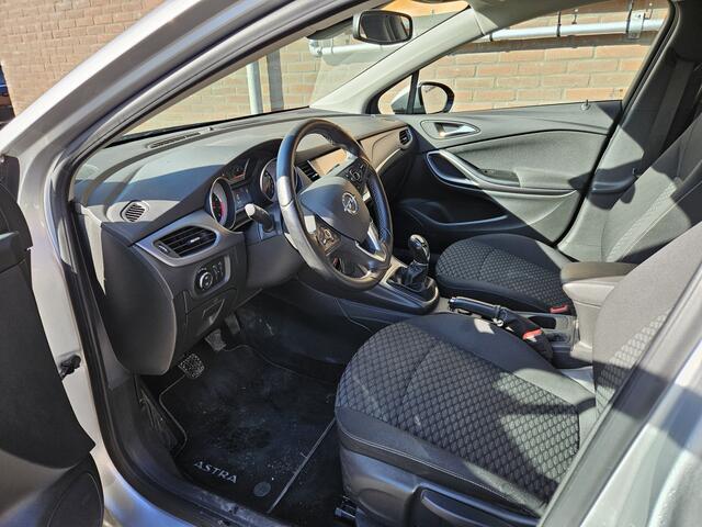 Opel ASTRA 1.0 Edition