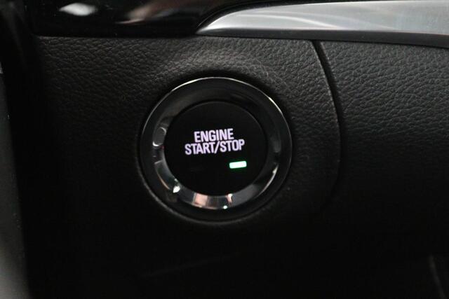 Opel ASTRA 1.4 Turbo Innovation | Stoel & stuurverwarming | Camera | Carplay | Matrix LED | Trekhaak | Comfortstoelen | Keyless | Navigatie