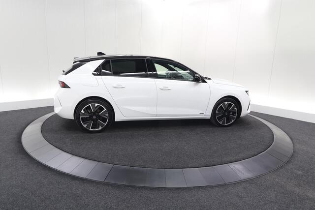 Opel ASTRA Electric 54 kWh GS Ultimate | Elektrisch Panoramdak | 360 Camera | Winterpakket | 18 Inch Lichtmetalen Velgen
