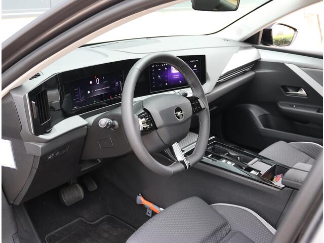 Opel ASTRA Electric 54 kWh Business Edition | Warmtepomp | Stoel/stuur Verwarming | FULL LED | AGR-bestuurdersstoel | Apple Carplay/ Android Auto | Adaptieve cruise control | Camera | Parkeersensoren voor & Achter |