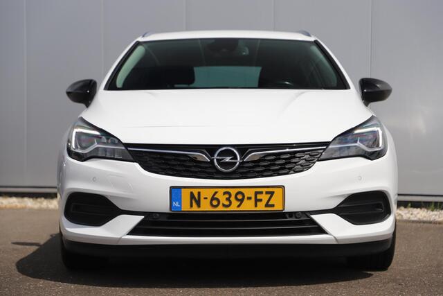 Opel ASTRA Sports Tourer 1.2 Business Elegance 131PK Trekhaak Navigatie Achteruitrijcamera Keyless Stuur & Stoelverwarming Rijstrooksensor