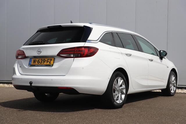 Opel ASTRA Sports Tourer 1.2 Business Elegance 131PK Trekhaak Navigatie Achteruitrijcamera Keyless Stuur & Stoelverwarming Rijstrooksensor