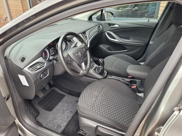 Opel ASTRA 1.0 Turbo Online Edition Trekhaak, camera, navigatie enz