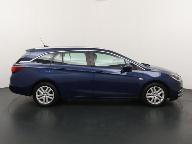 Opel ASTRA 1.2 Launch Ed.