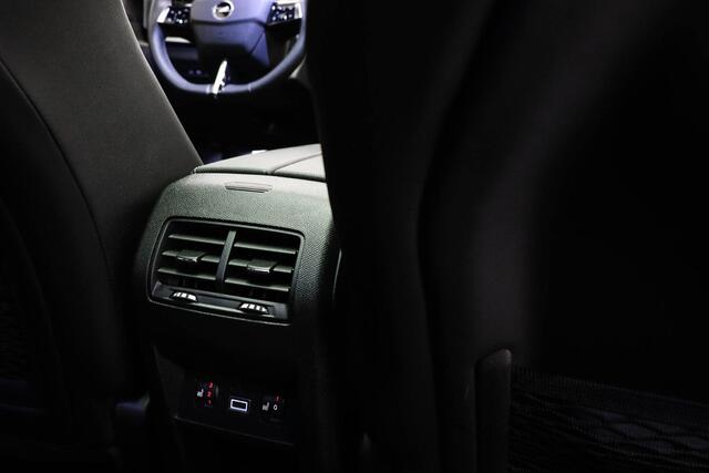 Opel ASTRA Sports Tourer 1.6 Turbo Plug In Hybrid Ultimate | AGR STOELEN PACK | PANORAMADAK | MATRIX LED | DAB | APPLE | TREKHAAK AFNEEMBAAR | 360 CAMERA
