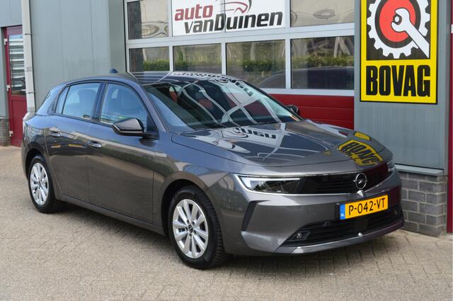 Opel ASTRA 1.2 Edition O.a: Navi, Clima, Cruise, PDC, Carplay, DAB, Rijklaar, Etc. All-in prijs!