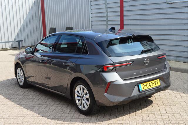 Opel ASTRA 1.2 Edition O.a: Navi, Clima, Cruise, PDC, Carplay, DAB, Rijklaar, Etc. All-in prijs!