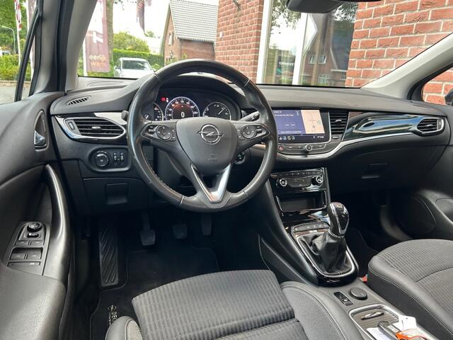 Opel ASTRA 1.2 Bns Elegance CAMERA/ 2X PDC / KEYLESS / NAVI / LED / CLIMA /