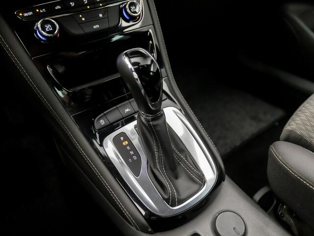 Opel ASTRA Sports Tourer 1.4 Innovation 150Pk Automaat (APPLE CARPLAY, GROOT NAVI, CLIMATE, CAMERA, LEDER, SPORTSTOELEN, ADAPTIVE CRUISE, PARKEERSENSOREN, LANE ASSIST, NIEUWE APK, NIEUWSTAAT)
