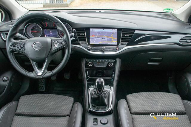 Opel ASTRA Sports Tourer 1.0 Innovation 2016 | CARPLAY*NAP