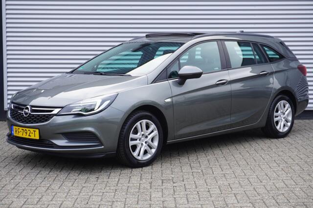 Opel ASTRA Sports Tourer 1.0 Turbo Edition / Trekhaak / Open dak / PDC / Navi / DAB+