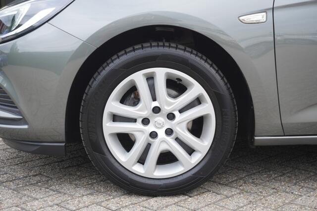 Opel ASTRA Sports Tourer 1.0 Turbo Edition / Trekhaak / Open dak / PDC / Navi / DAB+
