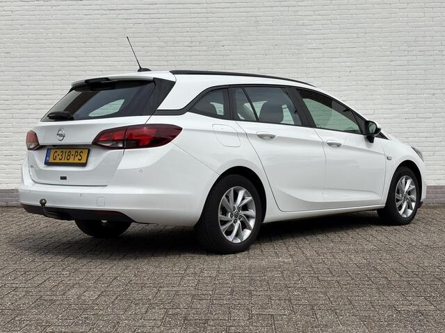 Opel ASTRA Sports Tourer 1.2 Edition / Trekhaak / Camera / Climate control / Cruise Control / Navigatie / Bluetooth / Automatisch dimlicht /