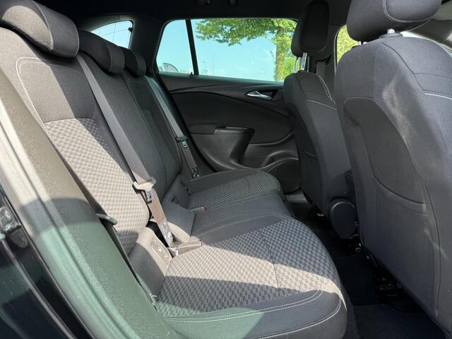Opel ASTRA Sports Tourer 1.4 Innovation Automaat,Navi,Trekhaak,Camera,Clima,Cruise,150pk,Lm velgen,Pdc V+A,Elekt.Stoelen,Stoelverwarming,Stuurverwarming,Apk tot 07-2026