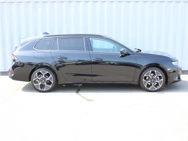 Opel ASTRA Sports Tourer 1.2 Turbo GS 136 PK NAV/18"LMV/AGR/HUD/ALCANTARA/SCHUIFD/Stoel met geheugen electr.