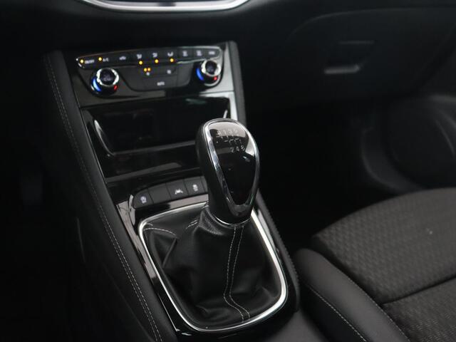 Opel ASTRA Sports Tourer 1.4 Innovation | Schuifdak | Trekhaak | Camera | Navigatie | Carplay | Climate control | Keyless | PDC | Cruise control