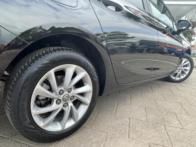 Opel ASTRA Sports Tourer 1.2 Edition / 79.250 KM! / Apple Carplay / APK: 6-2027 / 2021