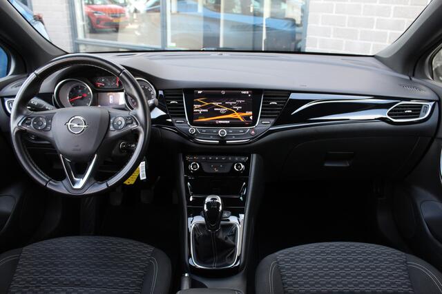 Opel ASTRA 1.4 Turbo Innovation / Carplay / Camera / 150 PK