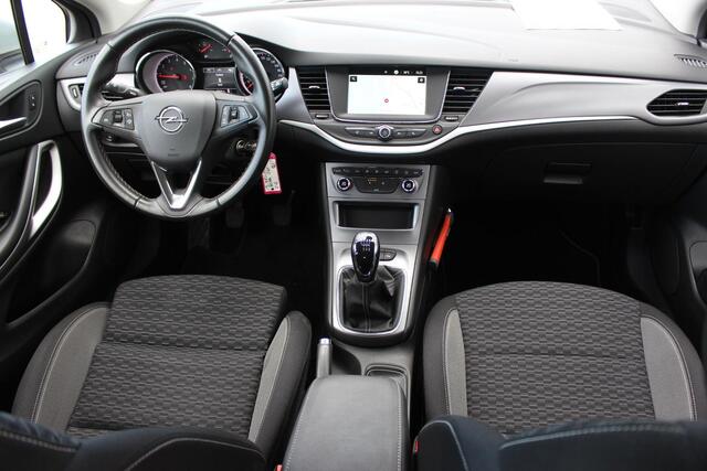 Opel ASTRA Sports Tourer 1.2 Edition 131PK , AGR stoel,carplay android, Navi, Camera, climate + cruise control,1e eigenaar.