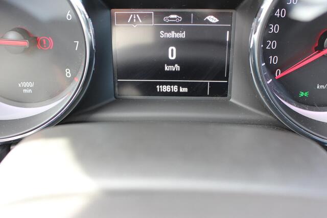 Opel ASTRA Sports Tourer 1.2 Edition 131PK , AGR stoel,carplay android, Navi, Camera, climate + cruise control,1e eigenaar.