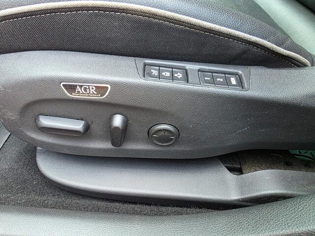 Opel ASTRA Uniek! 1.4 stoelmassage stoelverw./koeling xenon